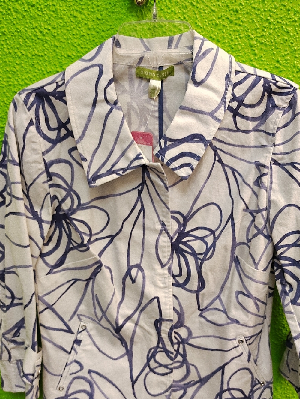 Sigrid Olsen White Jacket with Navy Abstract Floral Motif